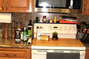 112 Lake Emerald Dr, Oakland Park, FL 33309 - Photo 13