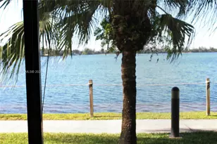 112 Lake Emerald Dr, Oakland Park, FL 33309 - Photo 17