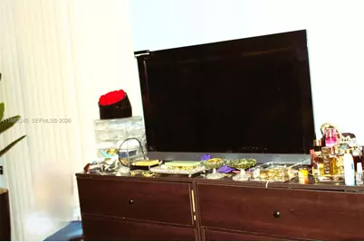 112 Lake Emerald Dr #109, Oakland Park, FL 33309 - Photo 9