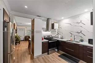 2530 SW 27th St, Miami, FL 33133 - Photo 13