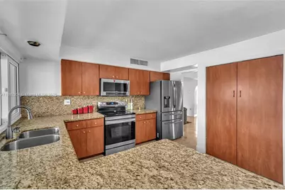 6757 Rose Dr, Miramar, FL 33023 - Photo 21