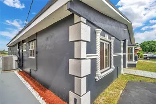 6757 Rose Dr, Miramar, FL 33023 - Photo 59