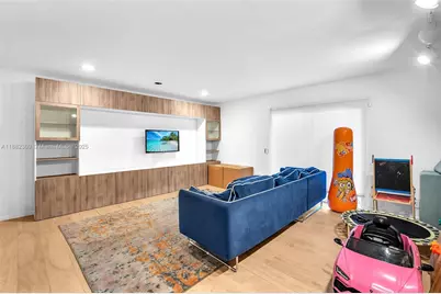 4401 Sanders St, Hollywood, FL 33021 - Photo 11