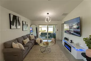 6172 NW Sweetwood Dr, Port Saint Lucie, FL 34987 - Photo 13