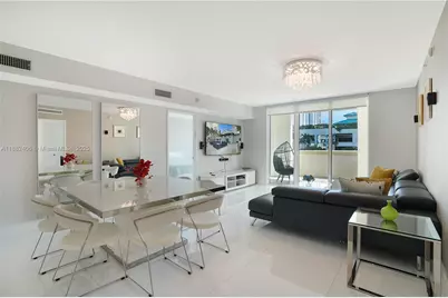 250 S Sunny Isles Blvd #TH-207, Sunny Isles Beach, FL 33160 - Photo 1