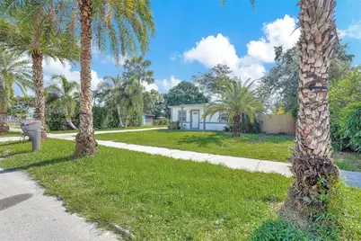 15955 NW 21st Ave, Miami Gardens, FL 33054 - Photo 35