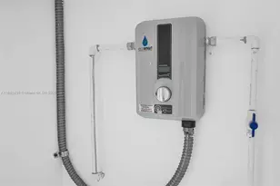 15955 NW 21st Ave, Miami Gardens, FL 33054 - Photo 23