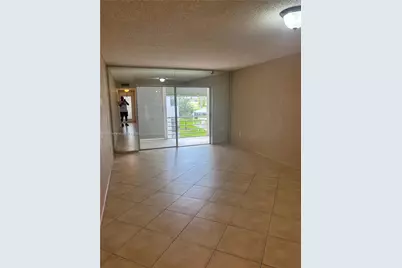 3000 E Sunrise Lakes Dr #207, Sunrise, FL 33322 - Photo 11
