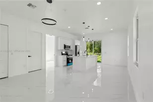 936 Anthony E, Lehigh Acres, FL 33974 - Photo 3