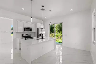 936 Anthony E, Lehigh Acres, FL 33974 - Photo 15