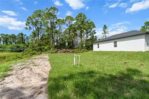 936 Anthony E, Lehigh Acres, FL 33974 - Photo 31