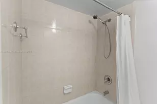 3800 S Ocean Dr, Hollywood, FL 33019 - Photo 25