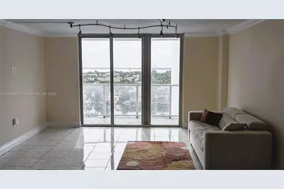 5701 Collins Ave #1105, Miami Beach, FL 33140 - Photo 3
