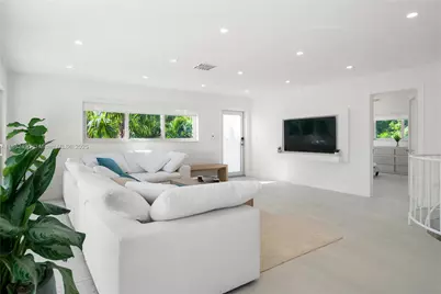 240 Mohawk St, Islamorada, FL 33070 - Photo 11