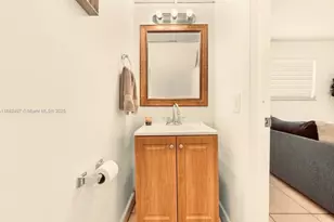 30 SW 11th Ave, Miami, FL 33130 - Photo 9