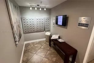 16570 NE 26th Ave, North Miami Beach, FL 33160 - Photo 21