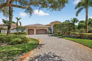 3792 Churchill Downs Dr, Davie, FL 33328 - Photo 3