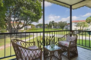 611 S Hollybrook Dr, Pembroke Pines, FL 33025 - Photo 13