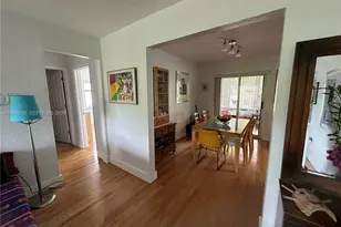 2270 SW 24th St, Miami, FL 33145 - Photo 7