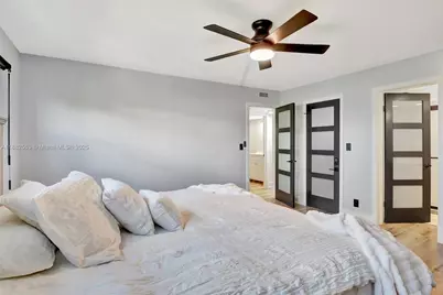 520 Orton Ave #303, Fort Lauderdale, FL 33304 - Photo 9