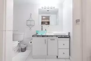 2301 Collins Ave, Miami Beach, FL 33139 - Photo 5
