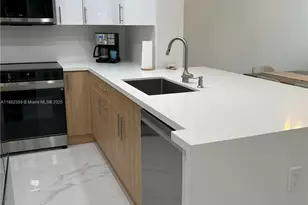 5701 Collins Ave, Miami Beach, FL 33140 - Photo 3