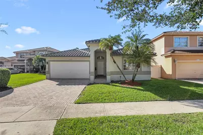 16762 NW 13th St, Pembroke Pines, FL 33028 - Photo 1