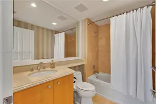 17875 Collins Ave, Sunny Isles Beach, FL 33160 - Photo 49