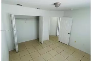 8802 NW 109th Ct, Doral, FL 33178 - Photo 9
