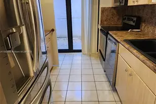 3607 Lime Hill Rd, Lauderhill, FL 33319 - Photo 11