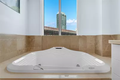 5959 Collins Ave #701, Miami Beach, FL 33140 - Photo 13