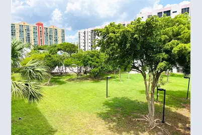 16909 N Bay Rd #607, Sunny Isles Beach, FL 33160 - Photo 29