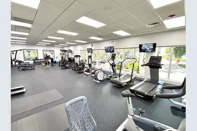 16909 N Bay Rd #607, Sunny Isles Beach, FL 33160 - Photo 5