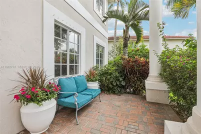 11759 Paradise Cove Ln, Wellington, FL 33449 - Photo 7