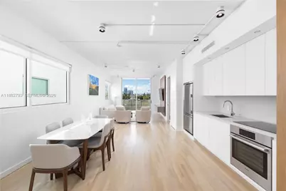 1700 Meridian Ave #406, Miami Beach, FL 33139 - Photo 1