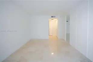 6039 Collins Ave, Miami Beach, FL 33140 - Photo 11