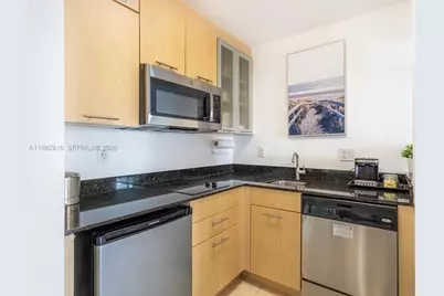 2670 E Sunrise Blvd #1103, Fort Lauderdale, FL 33304 - Photo 7