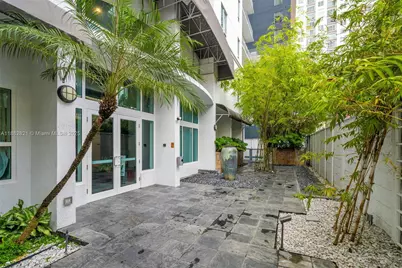 234 NE 3rd St #2104, Miami, FL 33132 - Photo 29