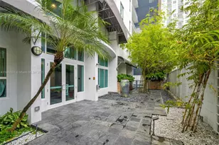 234 NE 3rd St, Miami, FL 33132 - Photo 29