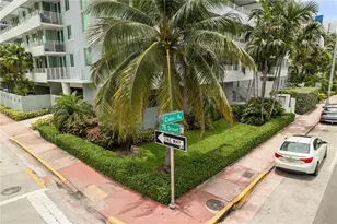 7800 Collins Ave, Miami Beach, FL 33141 - Photo 27