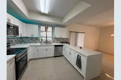 1133 SE 13th Ter, Homestead, FL 33035 - Photo 5