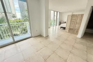275 NE 18th St, Miami, FL 33132 - Photo 47