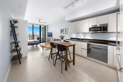 1010 Brickell Ave #3610, Miami, FL 33131 - Photo 13