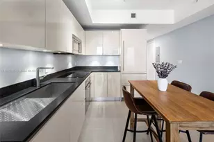 1010 Brickell Ave, Miami, FL 33131 - Photo 15