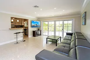 809 S 17th Ave, Hollywood, FL 33020 - Photo 9