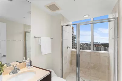 18201 Collins Ave #5301, Sunny Isles Beach, FL 33160 - Photo 39