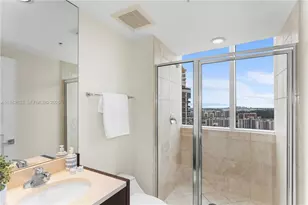 18201 Collins Ave, Sunny Isles Beach, FL 33160 - Photo 39