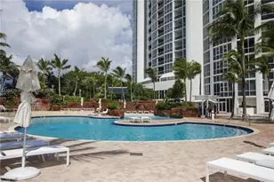 18201 Collins Ave, Sunny Isles Beach, FL 33160 - Photo 45