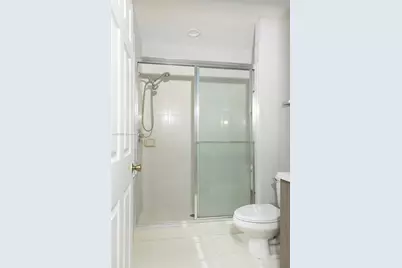 5662 Enclave Pl, Lauderhill, FL 33319 - Photo 21