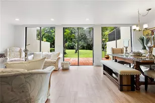 9868 Costa Del Sol Blvd, Doral, FL 33178 - Photo 5